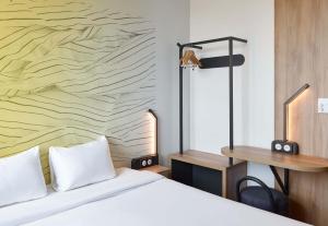 Postel nebo postele na pokoji v ubytování B&B HOTEL Paris Créteil