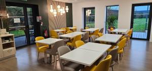 Posezení v ubytování Brit Hotel Vendée Mer