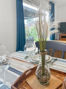 Fotografie z fotogalerie ubytování Maison lumineuse, jardin et Wi-Fi gratuit v destinaci Tours