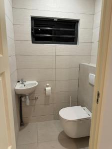 Koupelna v ubytování MGM Apartments Paramaribo