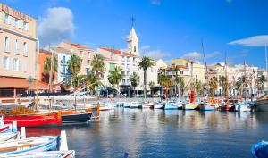 Naturlandskabet i nærheden af lejligheden