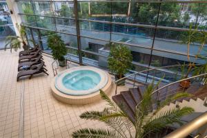 Πισίνα στο ή κοντά στο Radisson Blu Hotel Bucharest