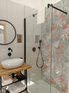 Ένα μπάνιο στο Hasu Rental Rooms +17 φωτογραφίες