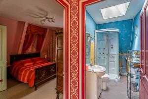 Ένα μπάνιο στο Maison charmante à Cartigny-l'Épinay avec jardin généreux +27 φωτογραφίες
