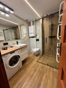 Kúpeľňa v ubytovaní Apartament Marcel + 11 fotografií