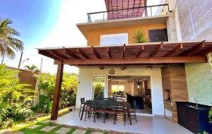 Μπαλκόνι ή βεράντα στο Triplex Espetacular C/Piscina Priv| 5... · Juquehy | Triplex e piscina a 5 minutos da praia