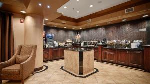 Gallery image of Best Western Plus KC Speedway Inn & Suites in Kansas City