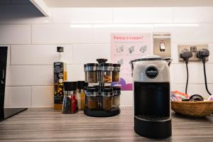 Photo de la galerie de l'établissement Luxury Apt with Parking, à Galway