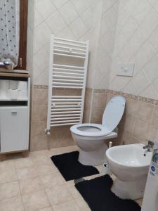 A bathroom at Mini Deluxe Room - Close to Metro C