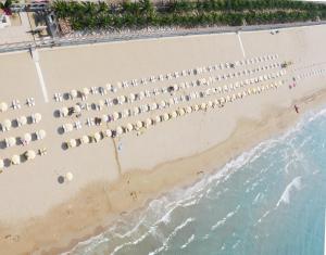 A beach at or near a szállodákat
