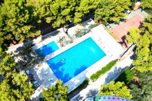 The swimming pool at or close to Villaggio Hotel Ripa