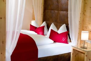 Postel nebo postele na pokoji v ubytování Hotel Gambswirt