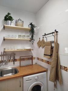 Φωτογραφία από το άλμπουμ του Apartamento La Aldaba σε Lanzahita +36 φωτογραφίες