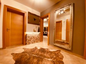 A bathroom at Sonnalm Panoramablick