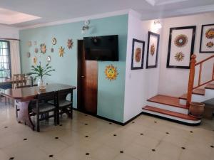 Μια τηλεόραση ή/και κέντρο ψυχαγωγίας στο SOLES Hostel Boutique