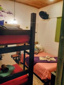 Un pat sau paturi într-o cameră la Hotel Boutique Stay La 10