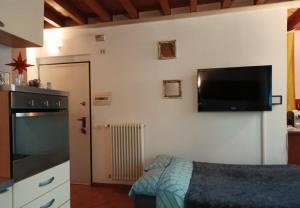 Kuchyň nebo kuchyňský kout v ubytování B&b del bosco e del lago Elimar