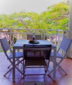 Balkón nebo terasa v ubytování Magnifique appartement avec terrasse Coco Beach + 19 fotografií