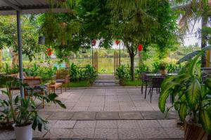 Zahrada ubytování Laoxao Lakeview Homestay