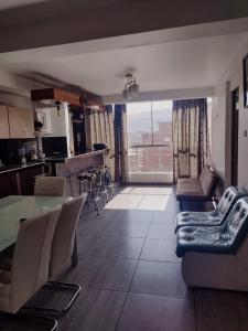Η κουζίνα ή μικρή κουζίνα στο Residencial Rancagua