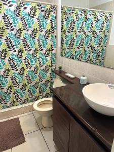 Ένα μπάνιο στο Zona Rosa apartamento entero +42 φωτογραφίες