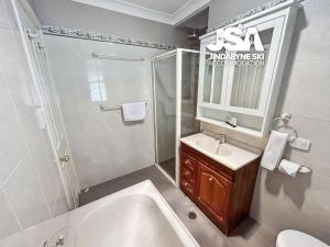 Ένα μπάνιο στο Kumquat Cottage +19 φωτογραφίες