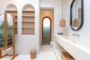 Koupelna v ubytování Maliya Villa by Betterplace + 20 fotografií