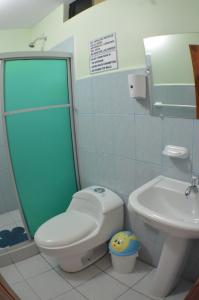 Vannituba majutusasutuses Hostal Andry
