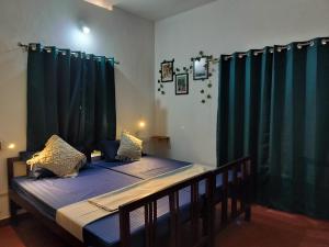 The Hostel Stories, Varkala - Helipad Road客房内的一张或多张床位