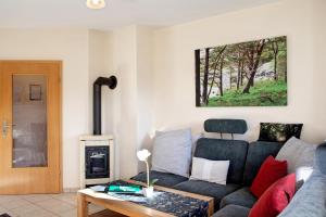 Posezení v ubytování Ferienwohnung Tannenblick 8-1