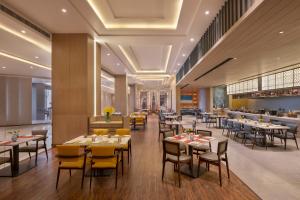 Restaurace v ubytování Welcomhotel by ITC Hotels, Delhi-Gurugram Highway