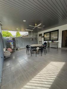 Posezení v ubytování Cozy Casa Marbella Single Storey House