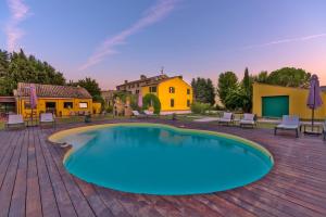 The swimming pool at or close to Villa Morro Suites Még 31 kép