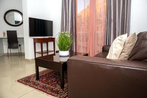 Μια τηλεόραση ή/και κέντρο ψυχαγωγίας στο The Locale - in the Heart of Everything