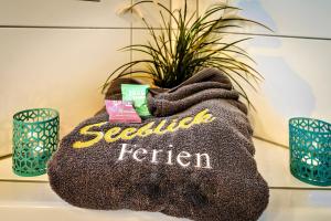 Fotografie z fotogalerie ubytování Ferienhaus Lieblingsplatz by Seeblick Ferien ORO, direkte Wasserlage,Sauna,Kamin v destinaci Olpenitz