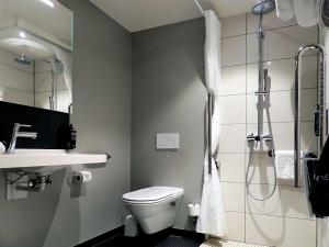 Koupelna v ubytování ibis Styles Genève Carouge