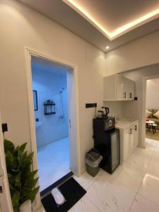 Dapur atau dapur kecil di استديو أنيق حي المصيف