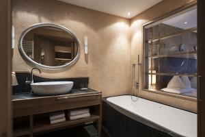 Koupelna v ubytování Adler Spa Resort Balance