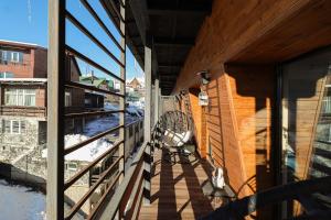 Balkón nebo terasa v ubytování Stylish Studio Apartment with balcony