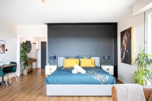 Postel nebo postele na pokoji v ubytování Nouveau, Vue incroyable, terrasse & confort
