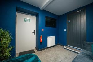 TV a/nebo společenská místnost v ubytování 8 Bed House For Contract Workers