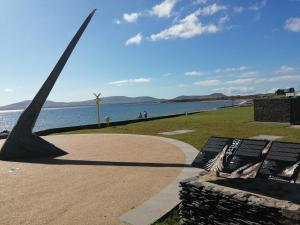 Fotografie z fotogalerie ubytování 4 bedroomed house in Waterville close to the beach v destinaci Waterville