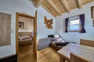 Postel nebo postele na pokoji v ubytování Haus Silian - Studio