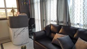 Χώρος καθιστικού στο Hotel Blue Bird, North Lakhimpur +15 φωτογραφίες