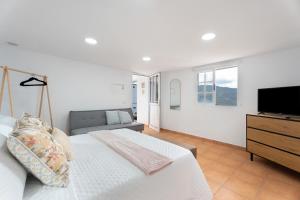 Μια τηλεόραση ή/και κέντρο ψυχαγωγίας στο Casa Los Pinos