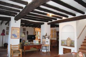 Gallery image of Finca Valbono Apartamentos Rurales y Hotel in Aracena