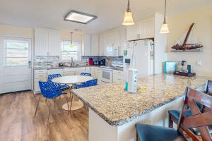 Gallery image of Summer Daze in Topsail Beach