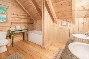 Koupelna v ubytování Hidden Dunes #11 + 25 fotografií