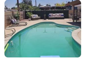 Afbeelding uit fotogalerij van Pool home in Las Vegas