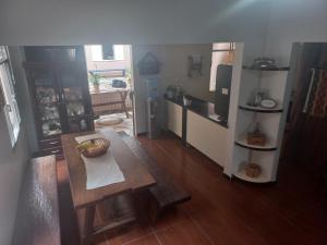 Lazúli Guesthouse廚房或簡易廚房